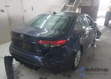 2022 Toyota Corolla Xle из США, поврежденный, VIN 5YFFPMAE6NP326602